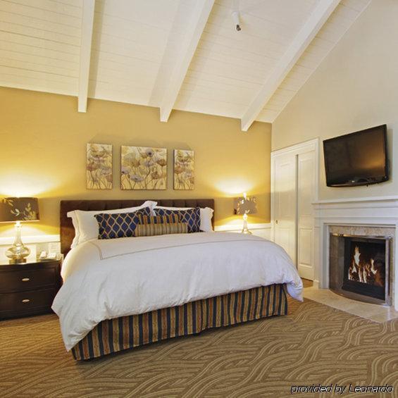 Inn Carriage House