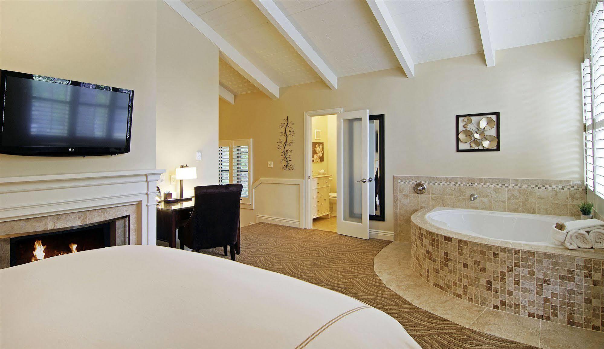 Carriage House 4* Carmel-by-the-Sea